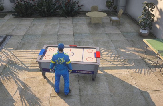 Air Hockey Table